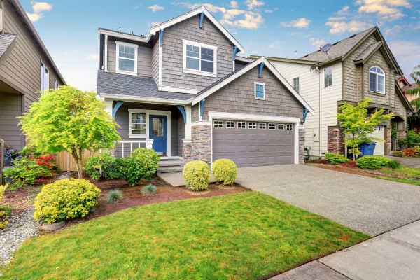 Curb Appeal Landscaping in Turlock